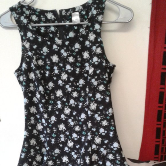 H&M Floral dress - Picture 4 of 4